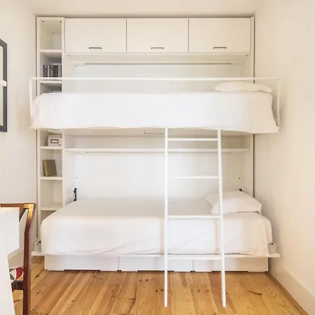 Bica 2 Bedroom With Ac And Ultra Fast Internet